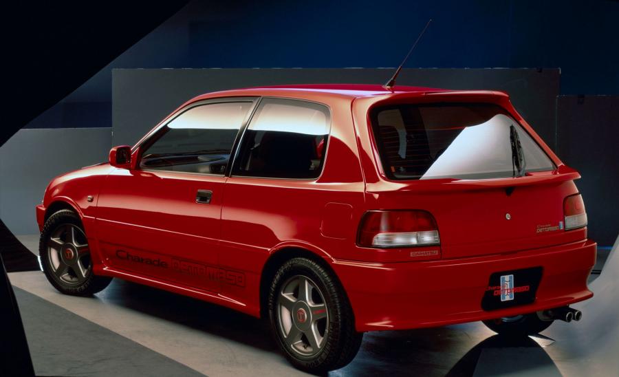  Daihatsu Charade De Tomaso 1993 года  (фото 2 из 2)